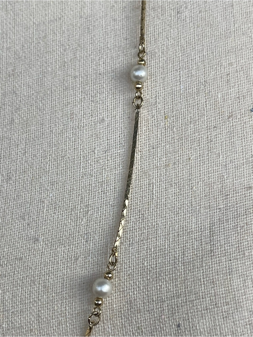 Vintage Korea Stamped Faux Pearl Gold Tone Necklace - Picture 2 of 3